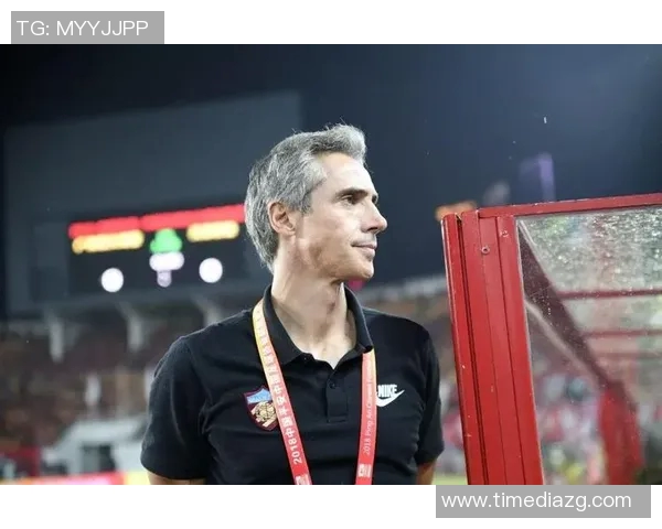 足球明星保罗索萨的传奇旅程与辉煌成就揭秘