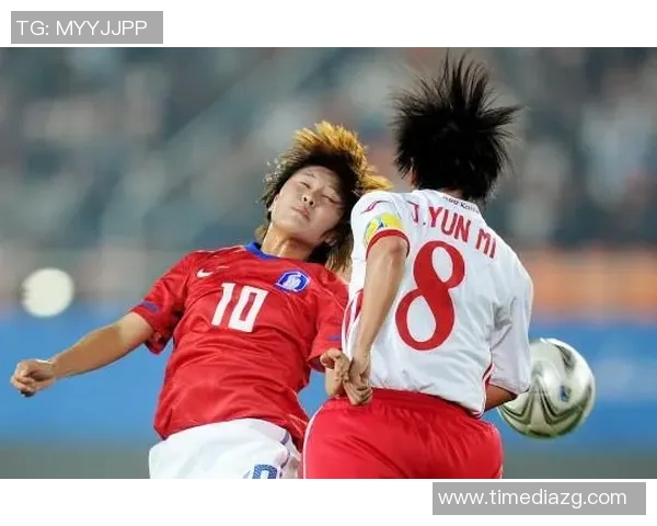 足球明星女性姿势图片展示展现运动之美与力量的完美结合